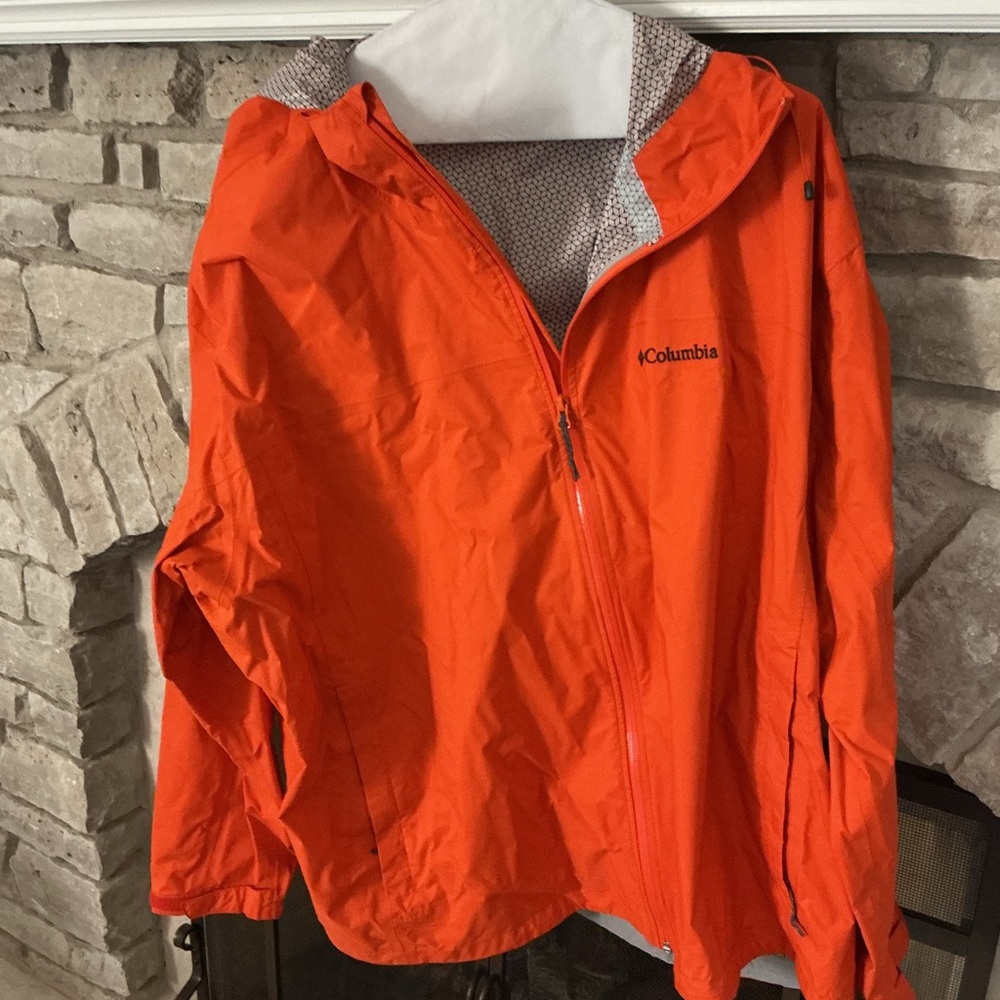 Columbia Vibrant Orange Outdoor Jacket